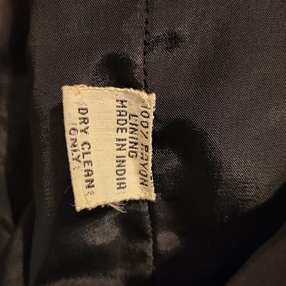 VintageBlack and Gold Sequin Blazer - Picture 2 of 16